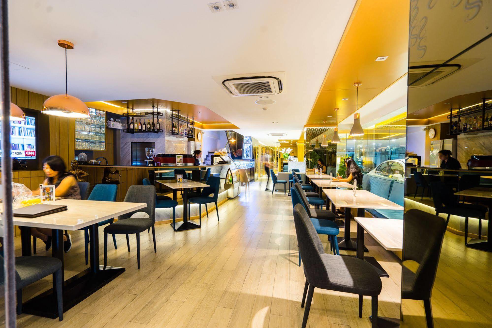 Samran Place Hotel Bangkok Exterior foto
